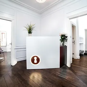 Gasthof Youroom Carrozze, Rom