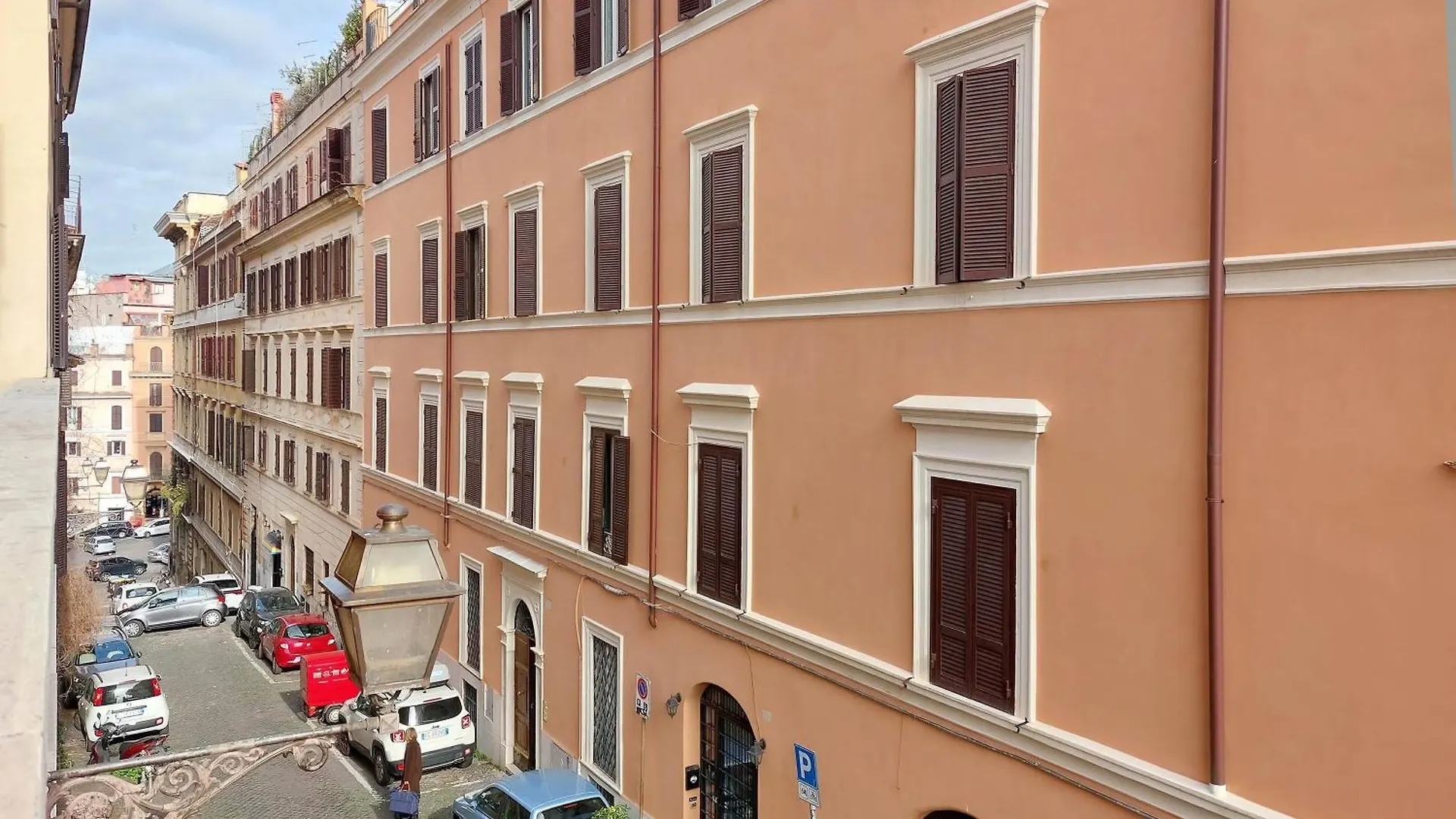 Roma Suite Centro 2*, Rome Italy